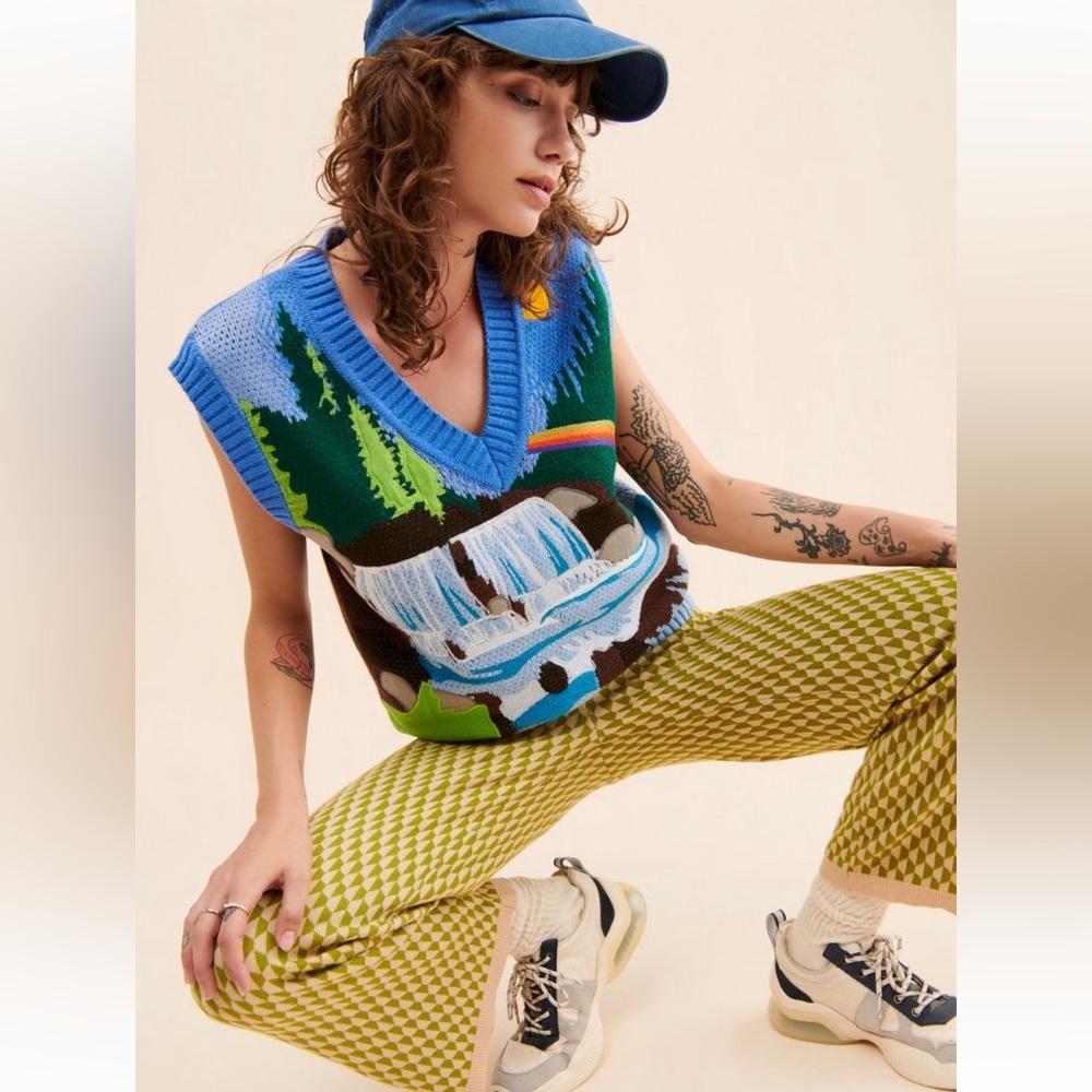 Urban outfitters House of sunny waterfall sweater vest embroidered unisex